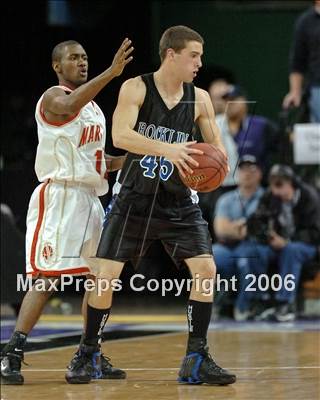 Thumbnail 1 in Rocklin vs Jesuit (Section Playoffs) photogallery.