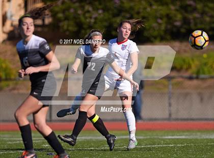 Thumbnail 1 in St. Ignatius vs Archbishop Mitty photogallery.