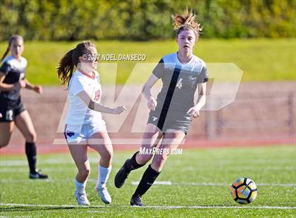 Thumbnail 3 in St. Ignatius vs Archbishop Mitty photogallery.
