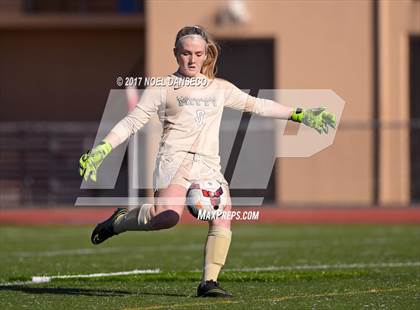 Thumbnail 3 in St. Ignatius vs Archbishop Mitty photogallery.