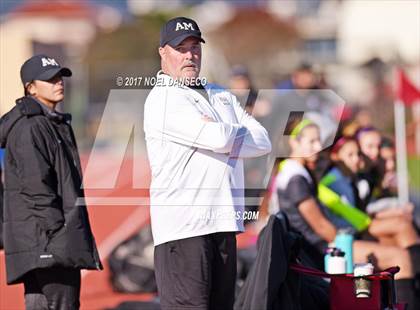 Thumbnail 3 in St. Ignatius vs Archbishop Mitty photogallery.