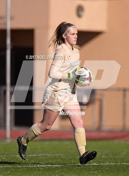 Thumbnail 3 in St. Ignatius vs Archbishop Mitty photogallery.