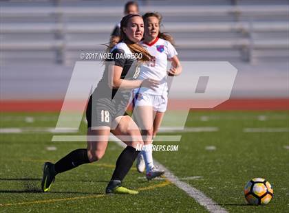 Thumbnail 1 in St. Ignatius vs Archbishop Mitty photogallery.