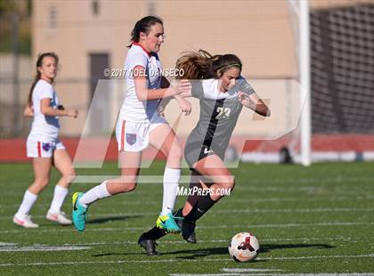 Thumbnail 1 in St. Ignatius vs Archbishop Mitty photogallery.