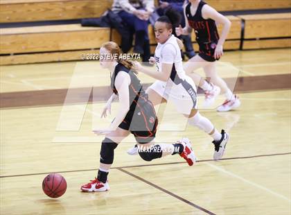 Thumbnail 1 in Castle View @ Cherokee Trail photogallery.