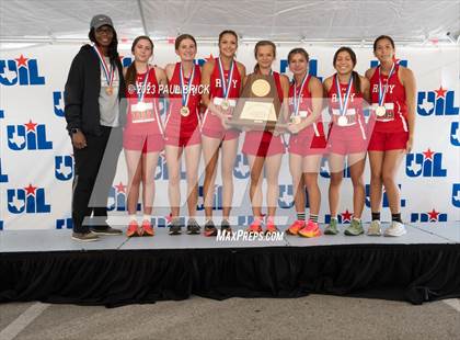 Thumbnail 1 in UIL Cross Country Finals (Medals) photogallery.