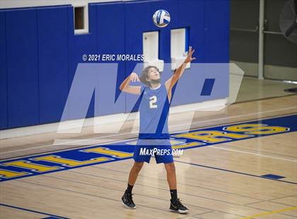 Thumbnail 1 in Helix @ Grossmont photogallery.