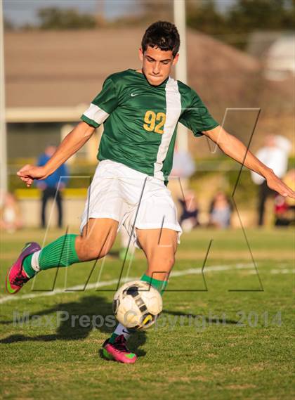 Thumbnail 1 in King vs Brother Martin (LHSAA DI Quarterfinal) photogallery.