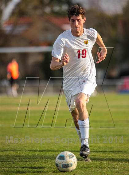 Thumbnail 2 in King vs Brother Martin (LHSAA DI Quarterfinal) photogallery.