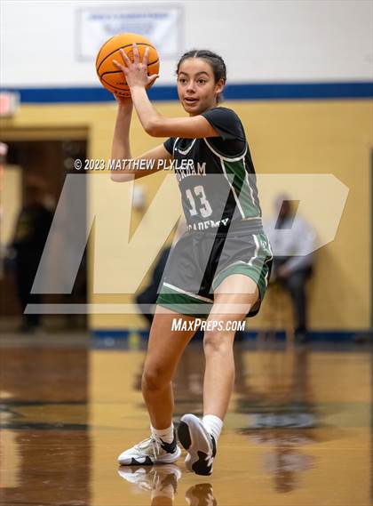 Thumbnail 2 in Durham Academy vs. Douglas Byrd photogallery.
