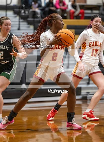 Thumbnail 3 in Durham Academy vs. Douglas Byrd photogallery.