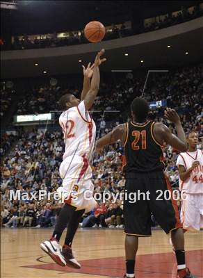 Thumbnail 2 in Oak Hill Academy vs. North College Hill (Play-By-Play Classic) photogallery.
