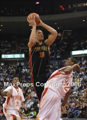 Thumbnail 3 in Oak Hill Academy vs. North College Hill (Play-By-Play Classic) photogallery.