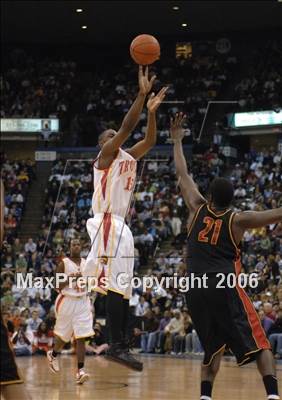 Thumbnail 1 in Oak Hill Academy vs. North College Hill (Play-By-Play Classic) photogallery.