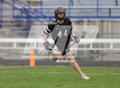 Thumbnail 2 in Chatfield @ Columbine photogallery.