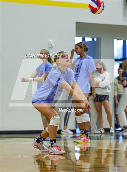 Thumbnail 2 in Marymount @ Mira Costa photogallery.