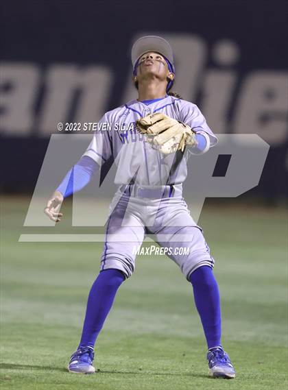 Thumbnail 2 in Eastlake vs. Grossmont (CIF SDS D1 Final) photogallery.