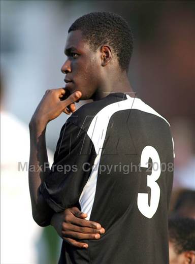 null - Photo 01