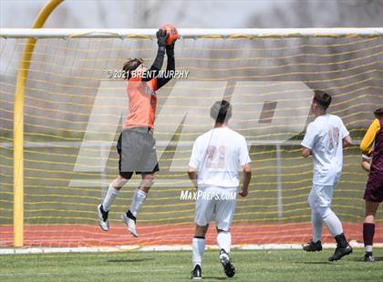 Thumbnail 3 in Windsor vs. Erie (CHSAA 4A Quarterfinals) photogallery.