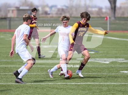 Thumbnail 3 in Windsor vs. Erie (CHSAA 4A Quarterfinals) photogallery.