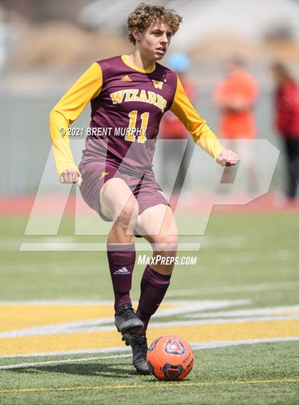 Thumbnail 2 in Windsor vs. Erie (CHSAA 4A Quarterfinals) photogallery.