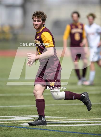 Thumbnail 2 in Windsor vs. Erie (CHSAA 4A Quarterfinals) photogallery.