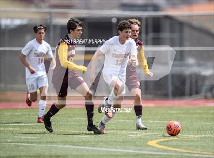 Thumbnail 3 in Windsor vs. Erie (CHSAA 4A Quarterfinals) photogallery.