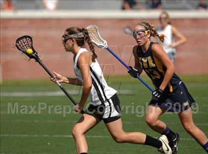 Thumbnail 3 in Shoreham-Wading River vs. Honeoye Falls-Lima (NYSPHSAA Class C Final) photogallery.