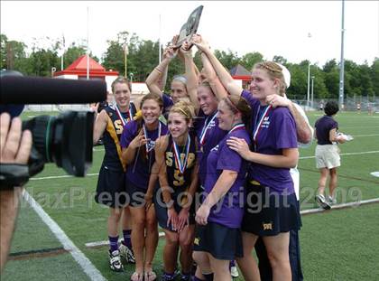Thumbnail 1 in Shoreham-Wading River vs. Honeoye Falls-Lima (NYSPHSAA Class C Final) photogallery.
