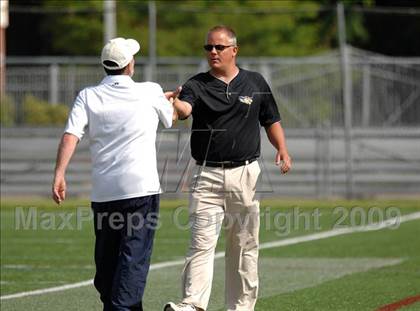 Thumbnail 3 in Shoreham-Wading River vs. Honeoye Falls-Lima (NYSPHSAA Class C Final) photogallery.