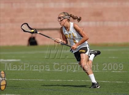 Thumbnail 3 in Shoreham-Wading River vs. Honeoye Falls-Lima (NYSPHSAA Class C Final) photogallery.