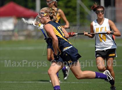 Thumbnail 2 in Shoreham-Wading River vs. Honeoye Falls-Lima (NYSPHSAA Class C Final) photogallery.