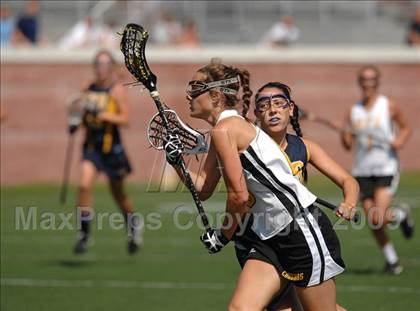 Thumbnail 1 in Shoreham-Wading River vs. Honeoye Falls-Lima (NYSPHSAA Class C Final) photogallery.