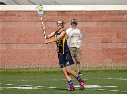 Thumbnail 3 in Shoreham-Wading River vs. Honeoye Falls-Lima (NYSPHSAA Class C Final) photogallery.