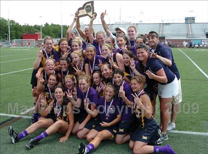 Thumbnail 3 in Shoreham-Wading River vs. Honeoye Falls-Lima (NYSPHSAA Class C Final) photogallery.