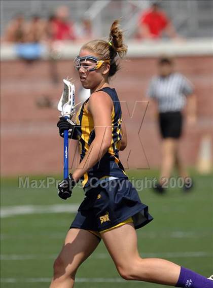 Thumbnail 2 in Shoreham-Wading River vs. Honeoye Falls-Lima (NYSPHSAA Class C Final) photogallery.