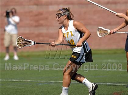 Thumbnail 3 in Shoreham-Wading River vs. Honeoye Falls-Lima (NYSPHSAA Class C Final) photogallery.