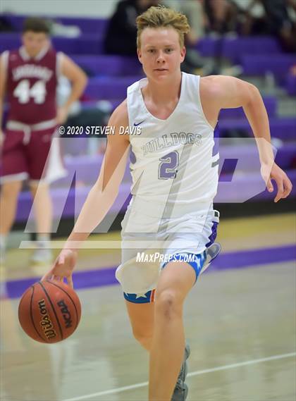 Thumbnail 3 in Desert Ridge vs Queen Creek photogallery.