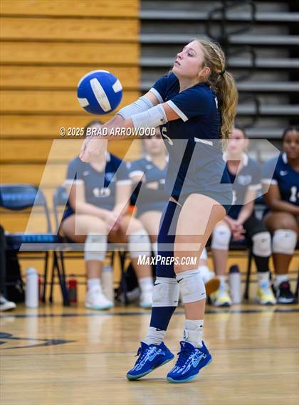 Thumbnail 3 in Myers Park @ Hopewell photogallery.