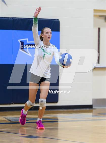 Thumbnail 2 in Myers Park @ Hopewell photogallery.