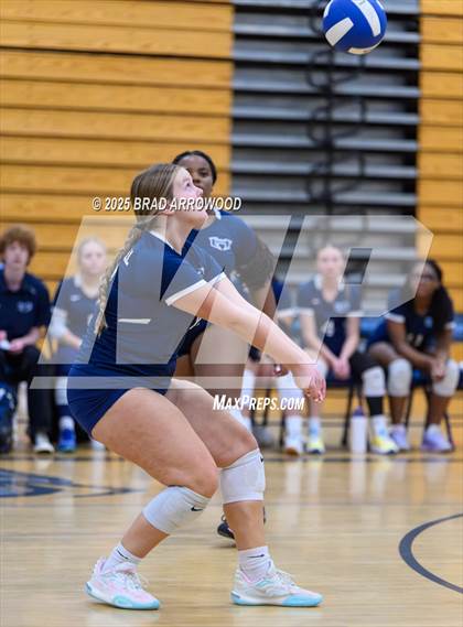 Thumbnail 3 in Myers Park @ Hopewell photogallery.