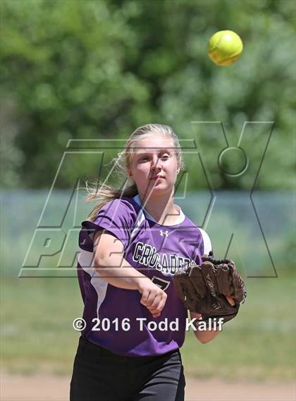 Thumbnail 1 in Sacred Heart @ East Granby (CIAC Class S 1st Round) photogallery.