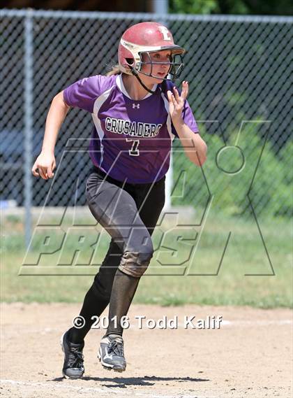 Thumbnail 1 in Sacred Heart @ East Granby (CIAC Class S 1st Round) photogallery.