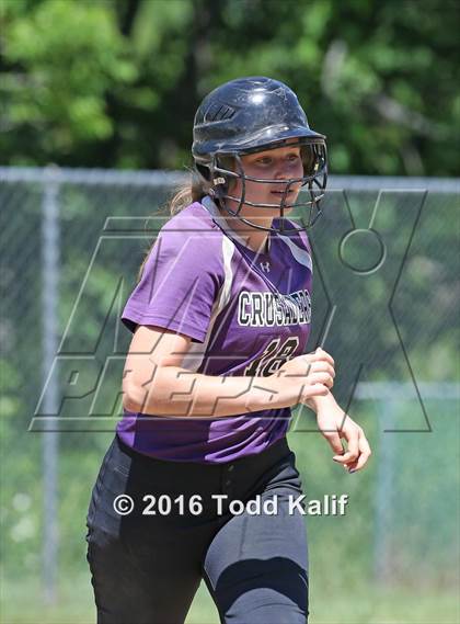 Thumbnail 2 in Sacred Heart @ East Granby (CIAC Class S 1st Round) photogallery.