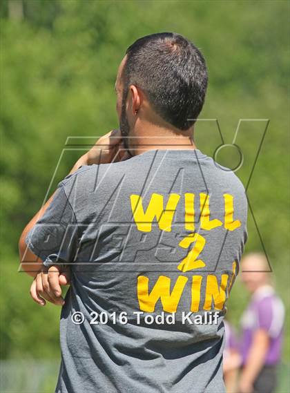 Thumbnail 2 in Sacred Heart @ East Granby (CIAC Class S 1st Round) photogallery.