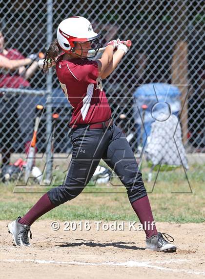 Thumbnail 1 in Sacred Heart @ East Granby (CIAC Class S 1st Round) photogallery.