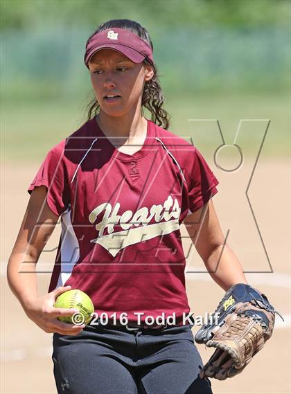Thumbnail 3 in Sacred Heart @ East Granby (CIAC Class S 1st Round) photogallery.