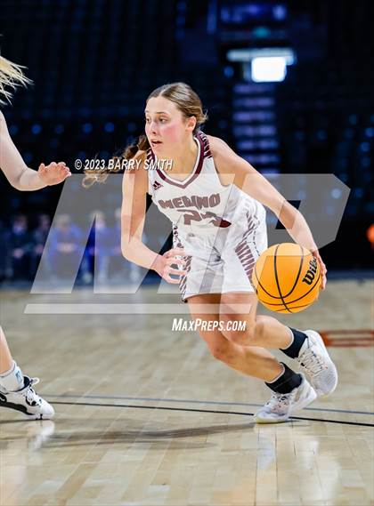 Thumbnail 1 in Merino vs. Wiggins (CHSAA 2A Great 8) photogallery.
