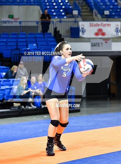 Thumbnail 1 in Jonesboro vs Marion (AHSAA 6A State Final) photogallery.