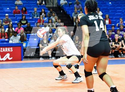 Thumbnail 2 in Jonesboro vs Marion (AHSAA 6A State Final) photogallery.